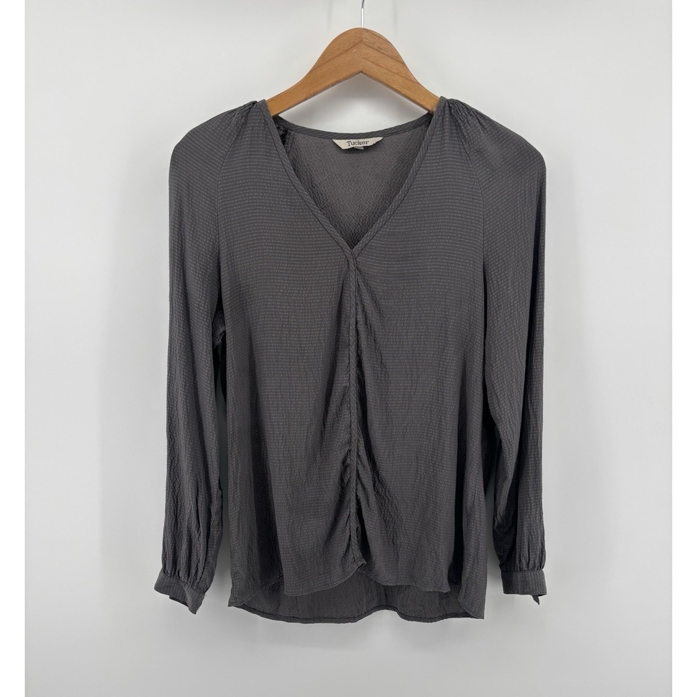 TUCKER 100% Silk Textured Blouse Women's Sz L USA Made Quiet Luxury Chic $295